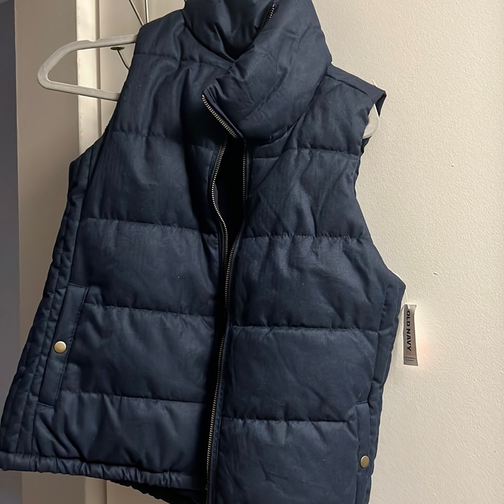 Old navy vest